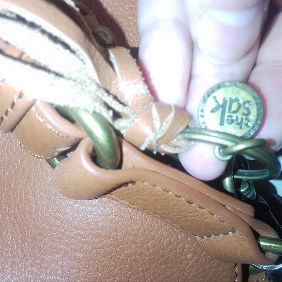 The Sak‎ Tan Hobo Bag with Classic Crescent Shape - Picture 3 of 9